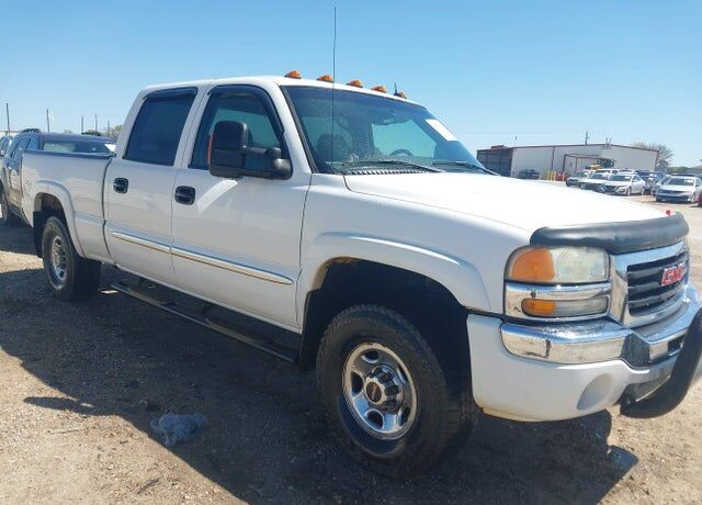 2005 GMC Sierra