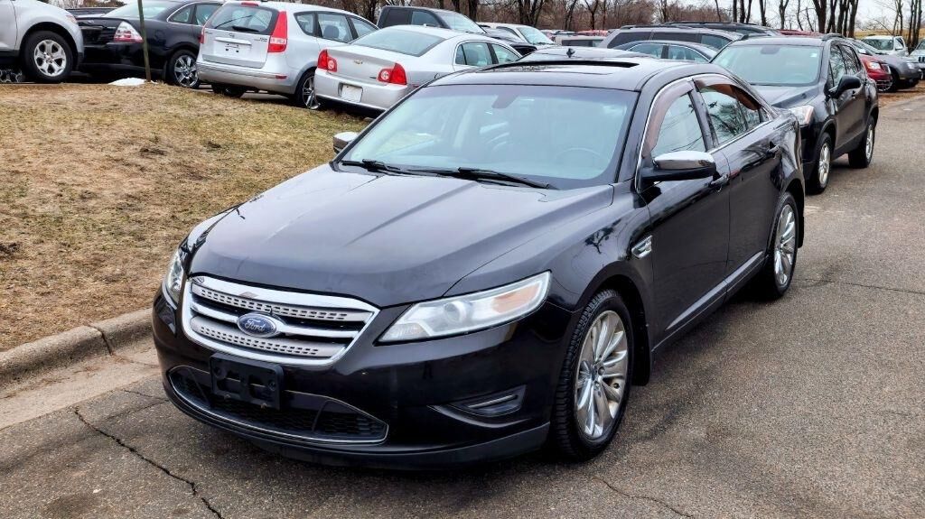 2010 FORD Taurus