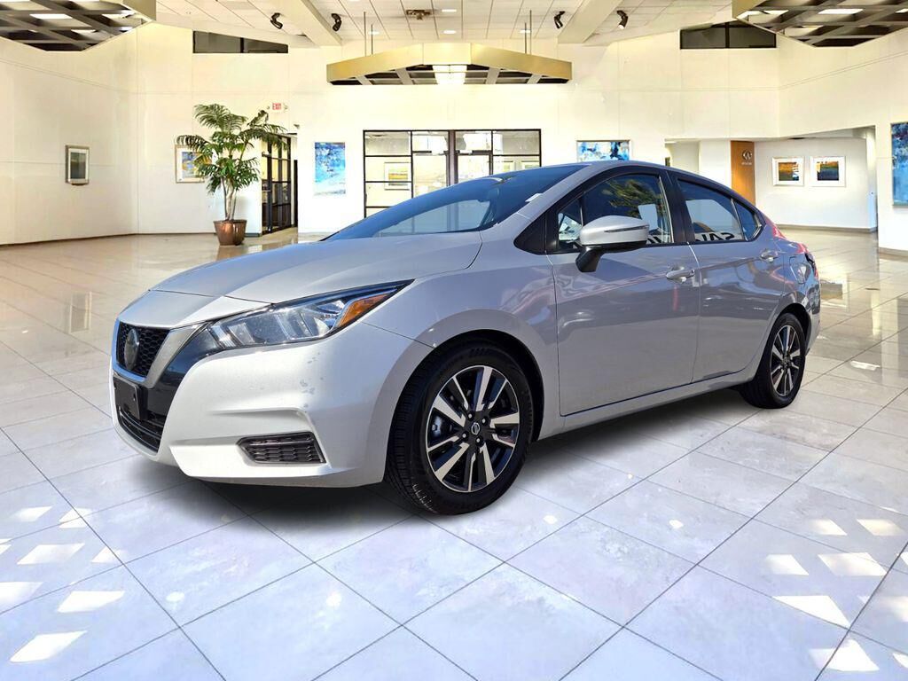 2020 NISSAN Versa
