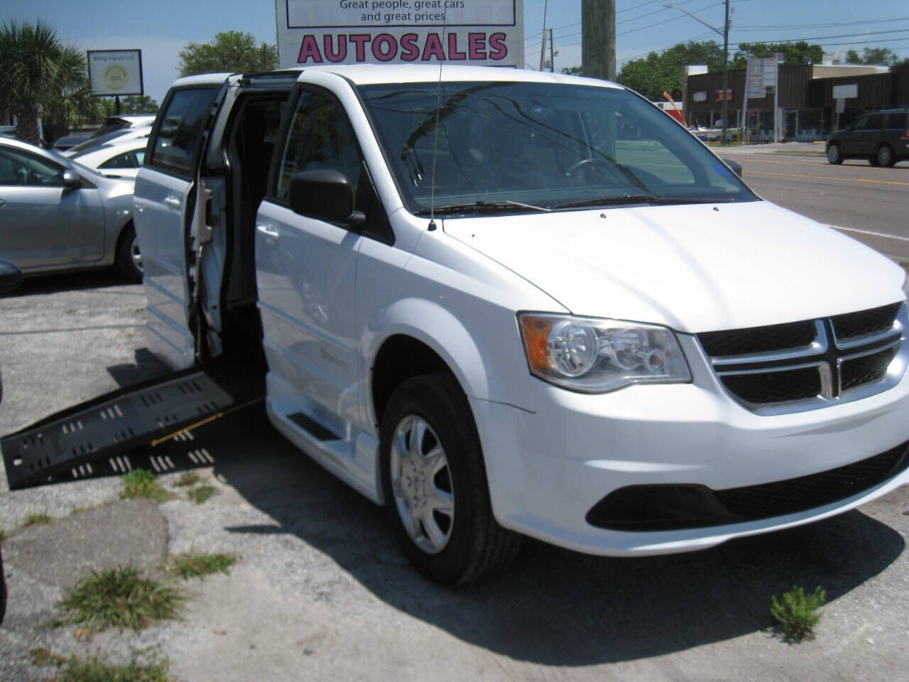2017 DODGE Grand Caravan
