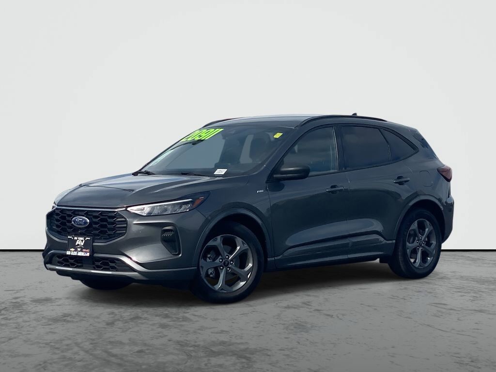 2023 FORD Escape