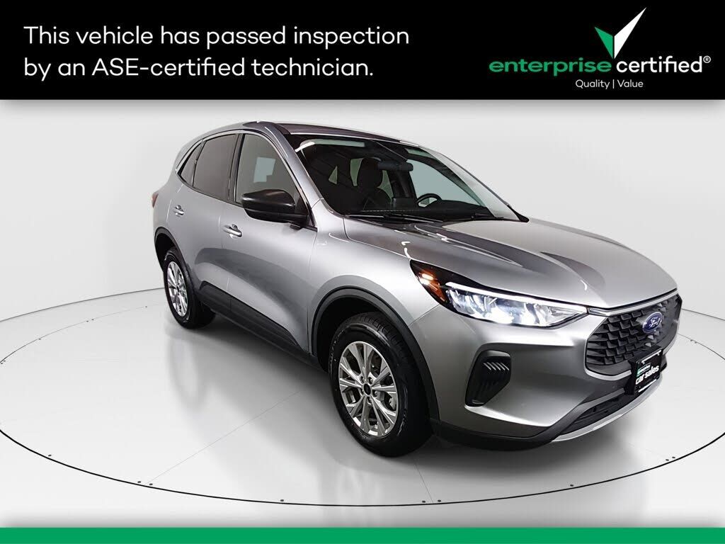 2024 FORD Escape