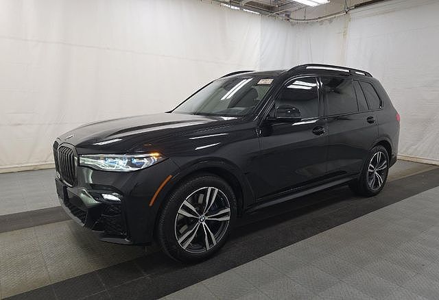 2022 BMW X7