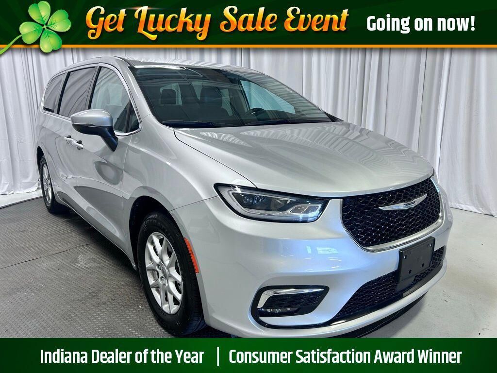 2023 CHRYSLER Pacifica