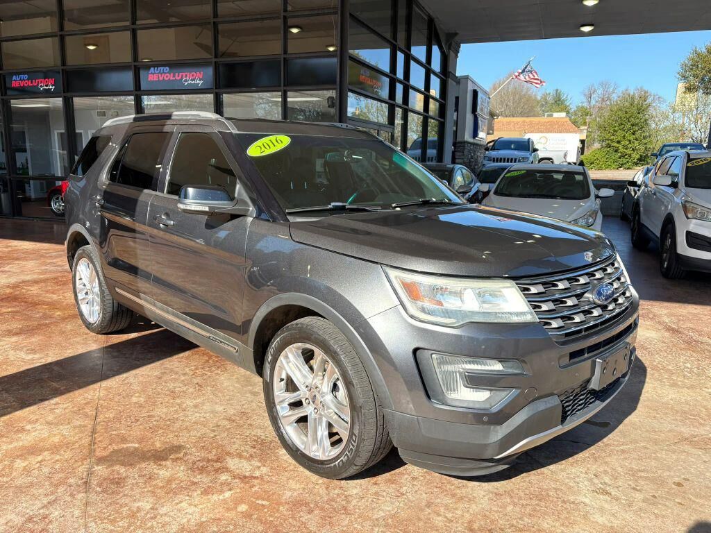 2016 FORD Explorer