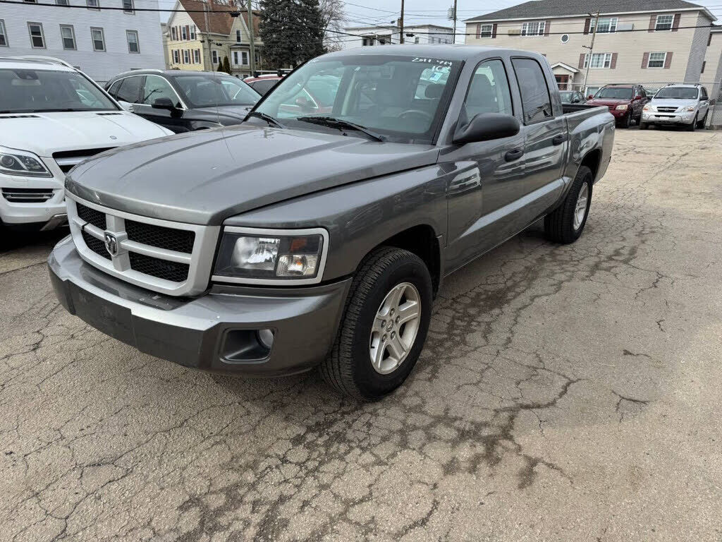 2011 DODGE Dakota