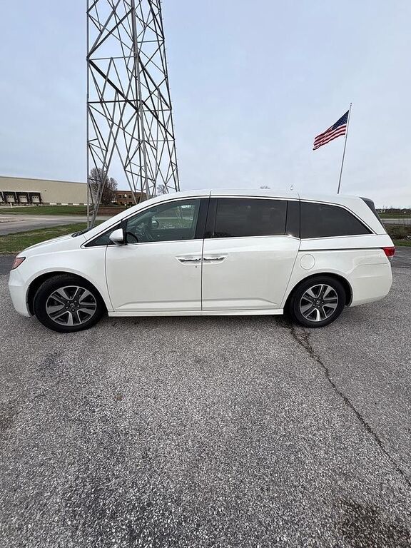 2017 HONDA Odyssey