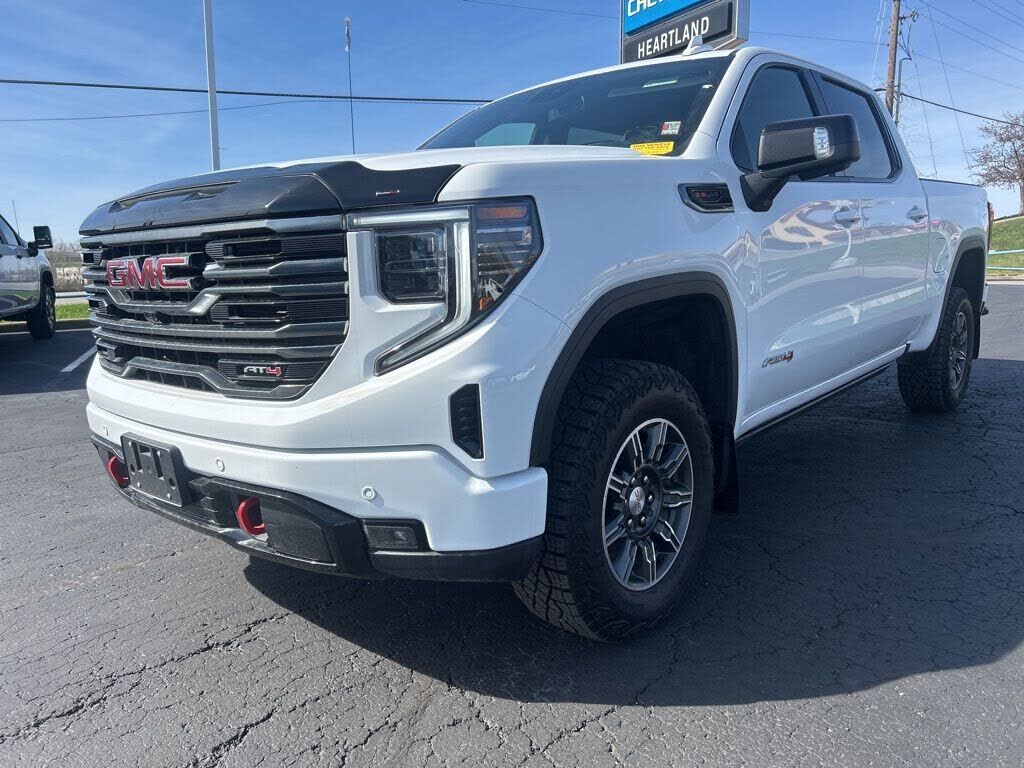 2025 GMC Sierra