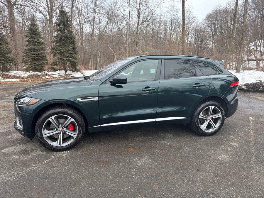 2018 JAGUAR F-Pace