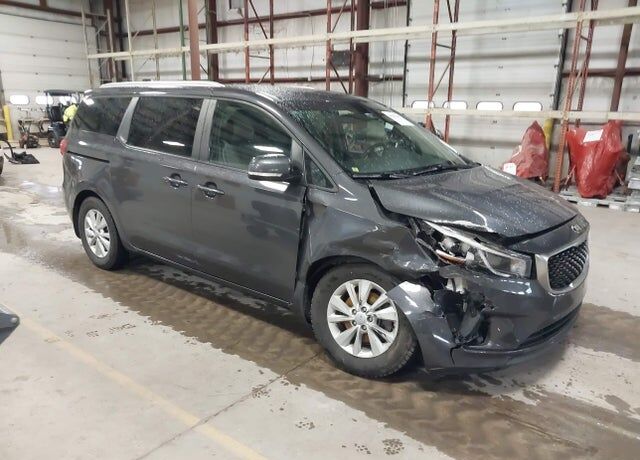 2017 KIA Sedona
