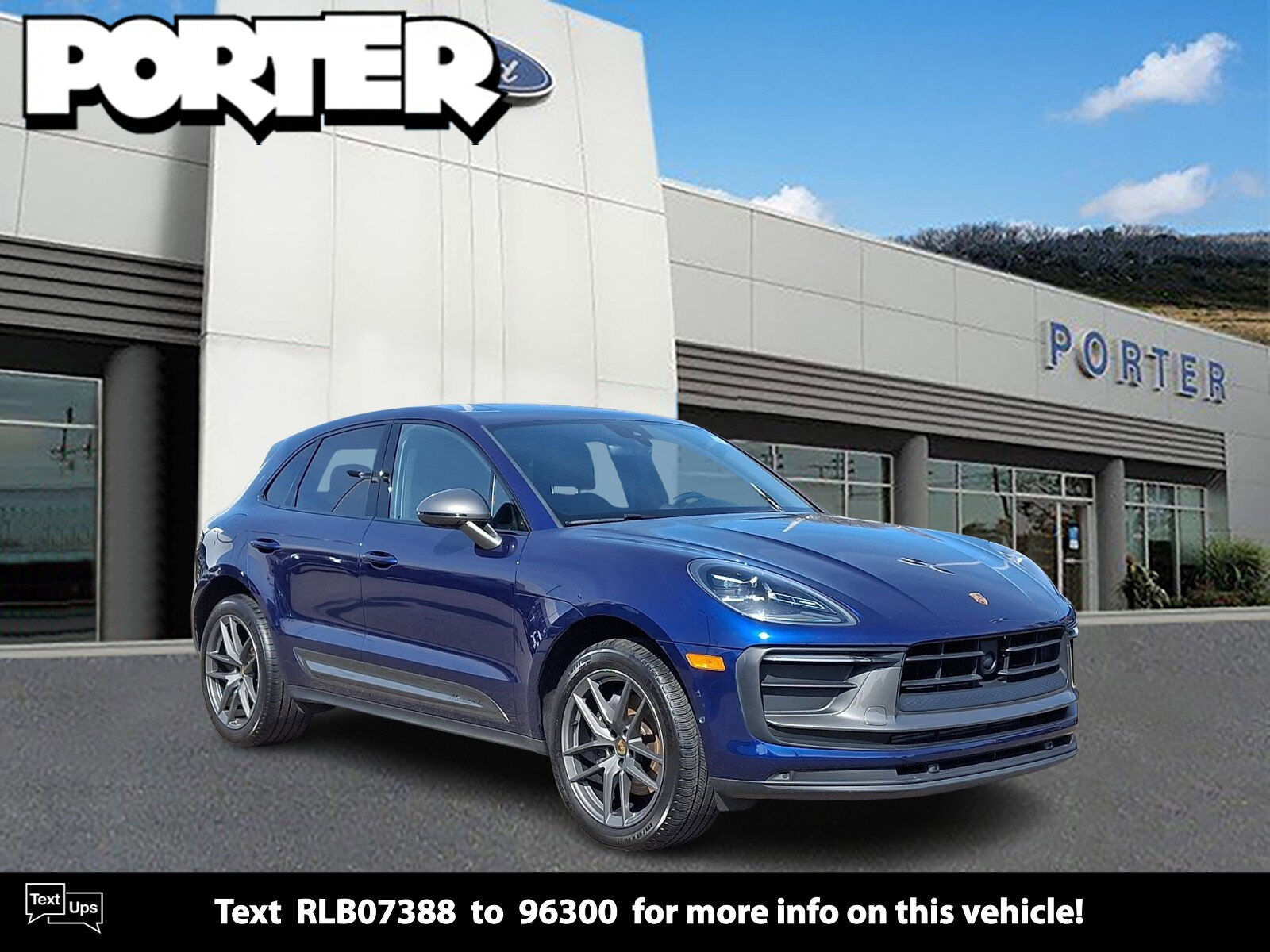 2024 PORSCHE Macan