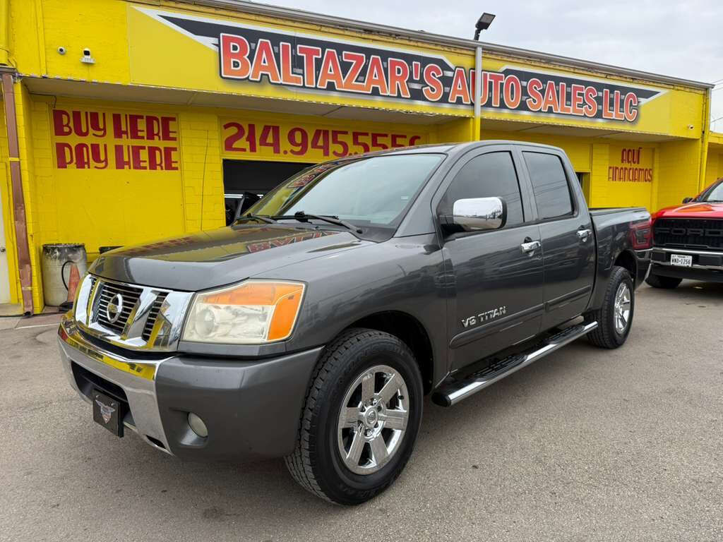 2011 NISSAN Titan