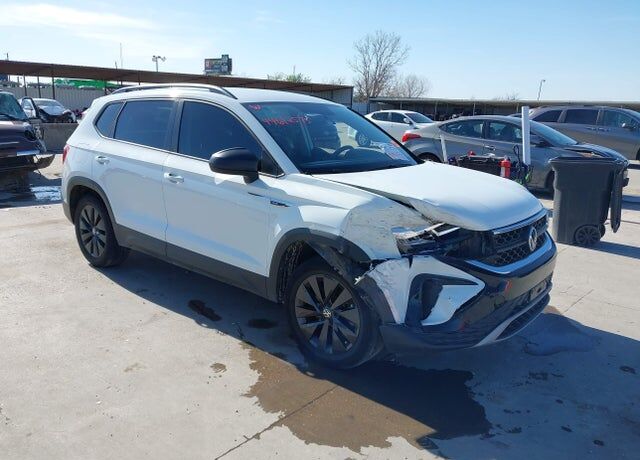 2022 VOLKSWAGEN Taos