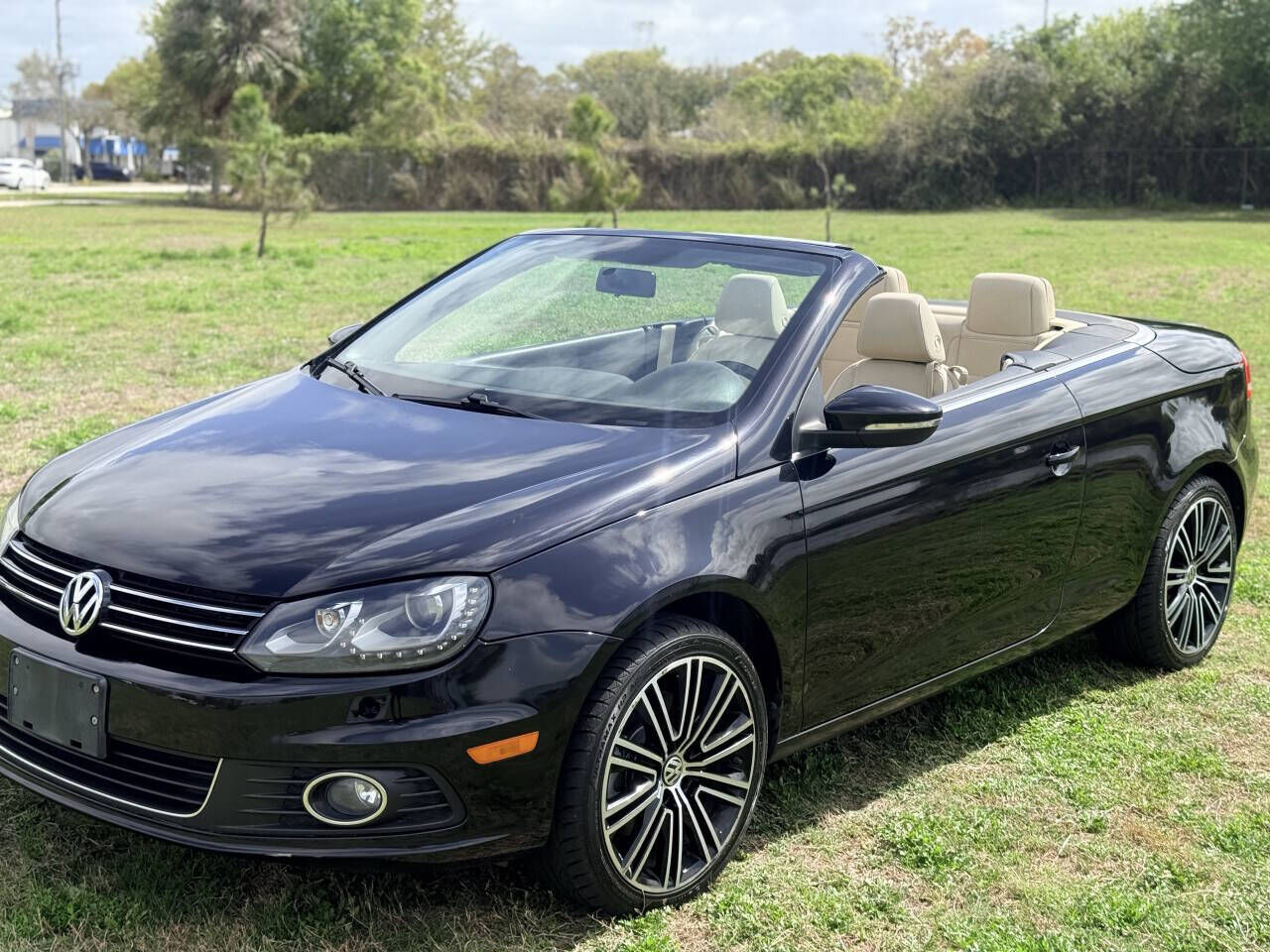 2014 VOLKSWAGEN Eos