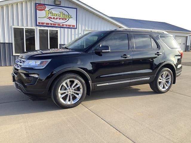 2018 FORD Explorer