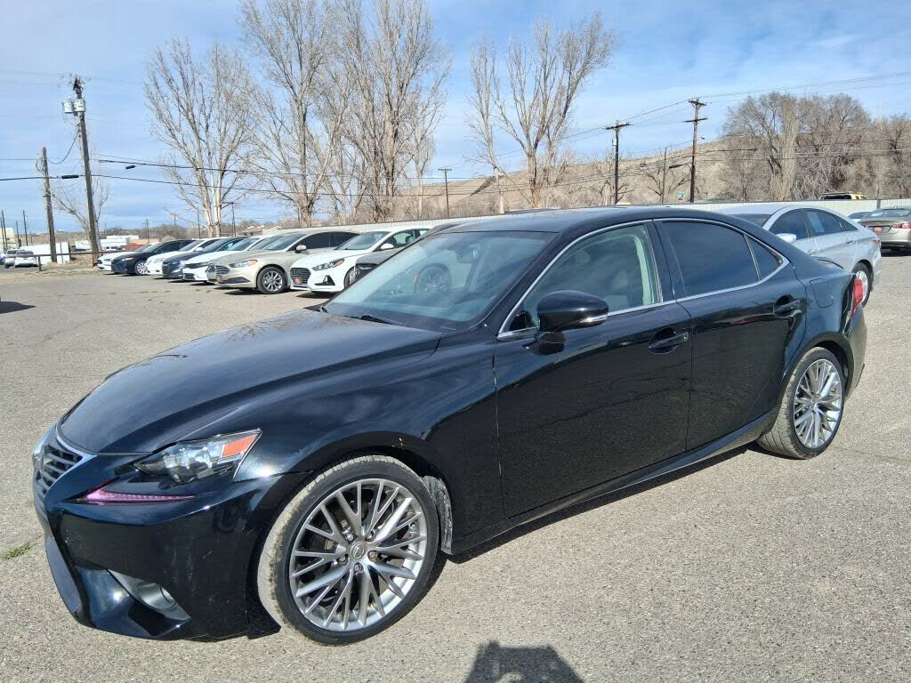 2015 LEXUS IS