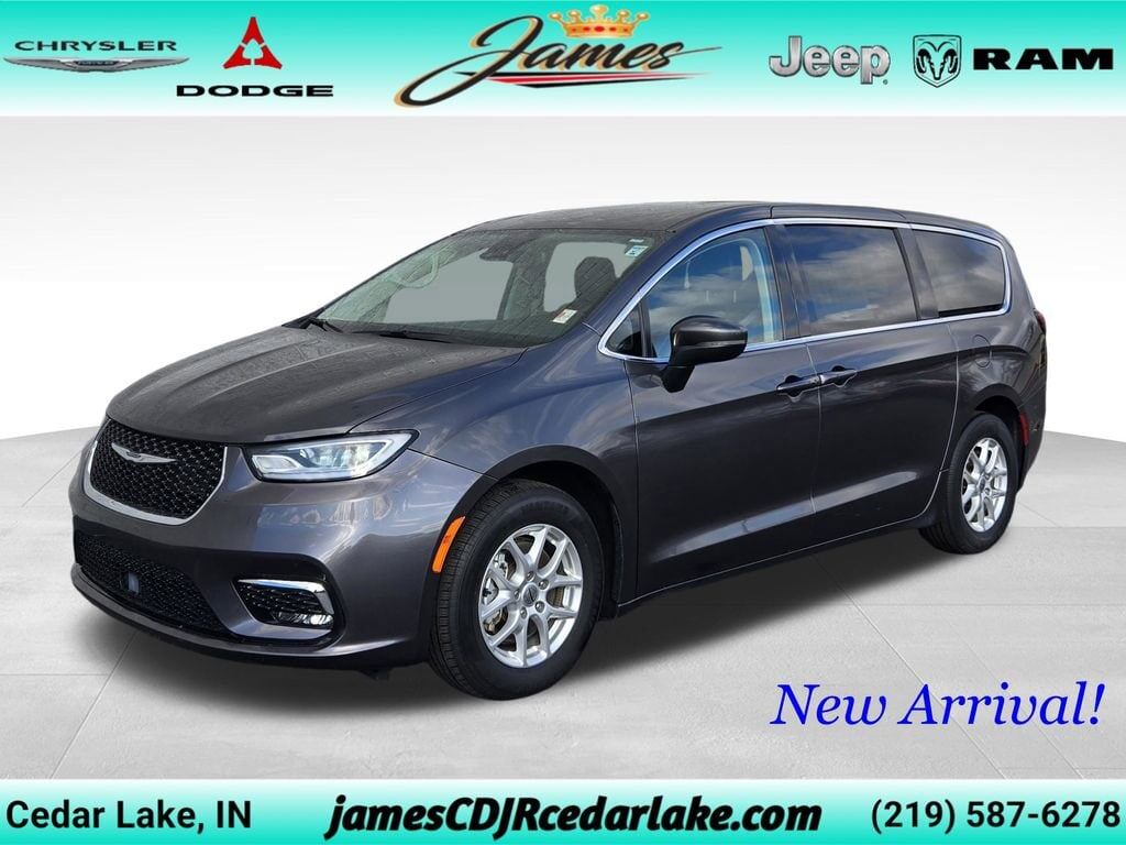 2023 CHRYSLER Pacifica