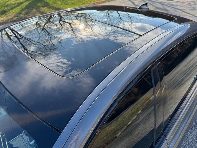 2016 BMW 740i