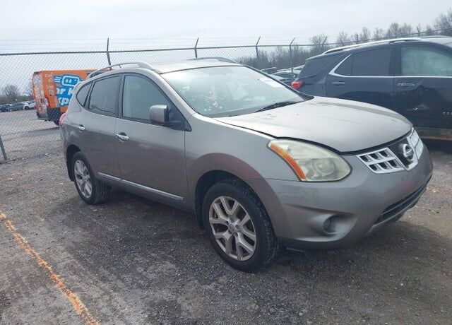 2012 NISSAN Rogue