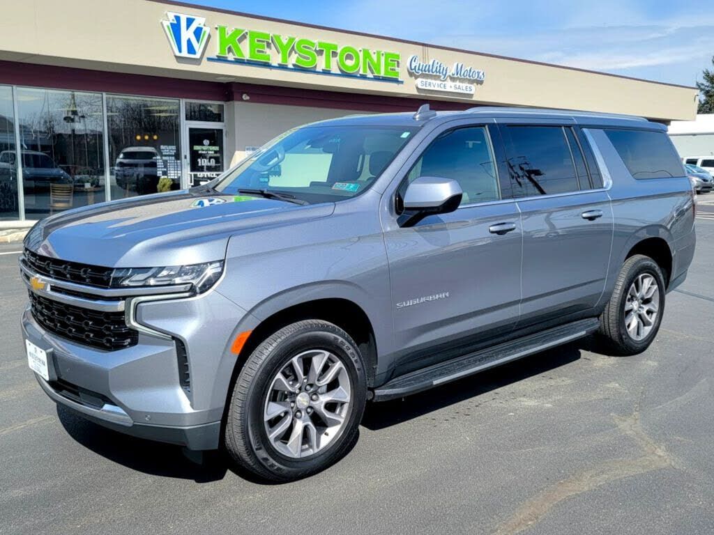 2022 CHEVROLET Suburban