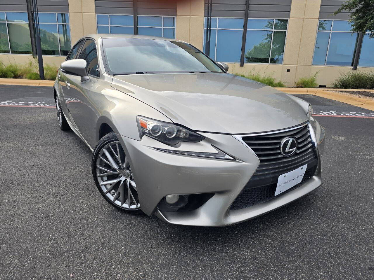 2014 LEXUS IS