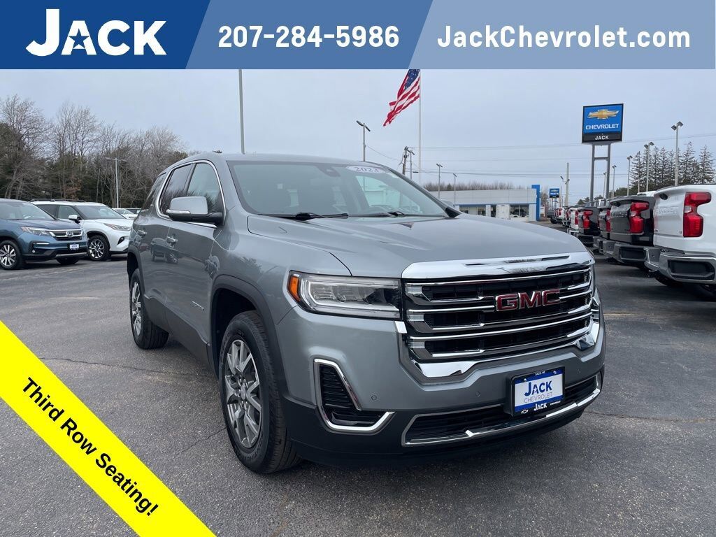 2023 GMC Acadia