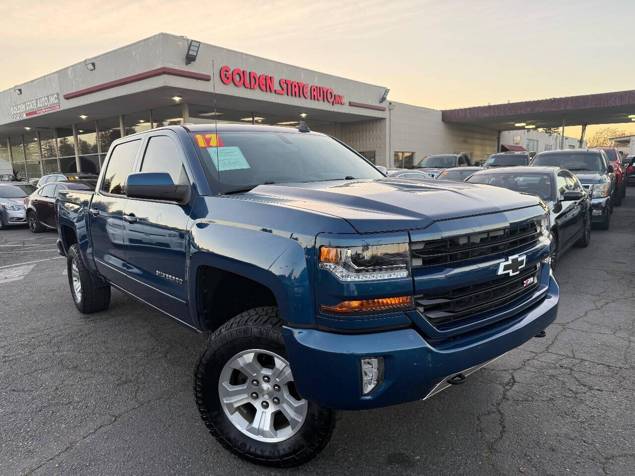 2017 CHEVROLET Silverado