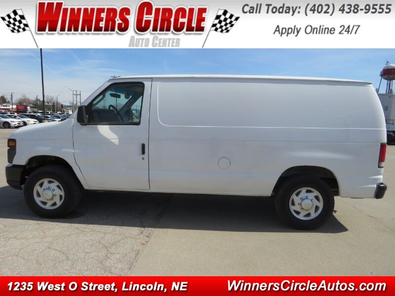 2013 FORD E-250