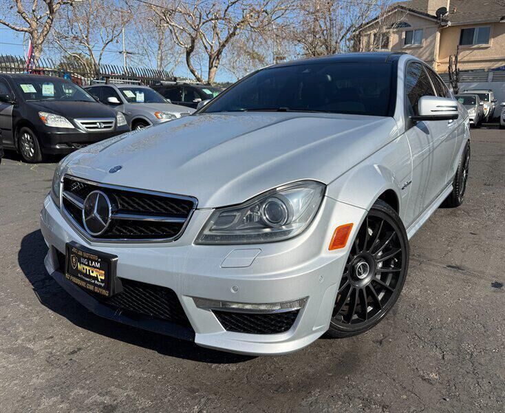 2014 MERCEDES-BENZ C-Class
