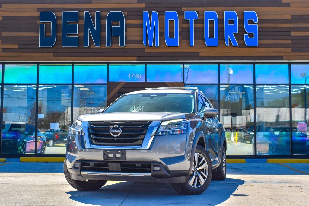 2023 NISSAN Pathfinder