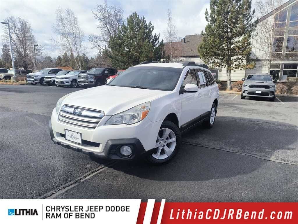 2013 SUBARU Outback