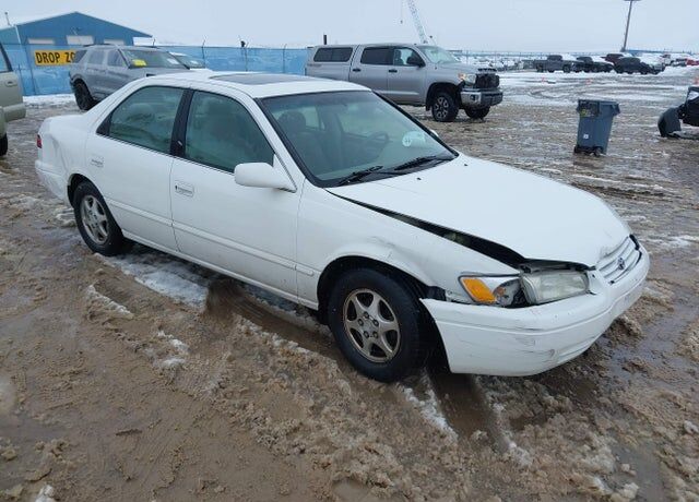 1997 TOYOTA Camry