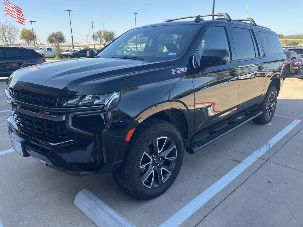 2022 CHEVROLET Suburban