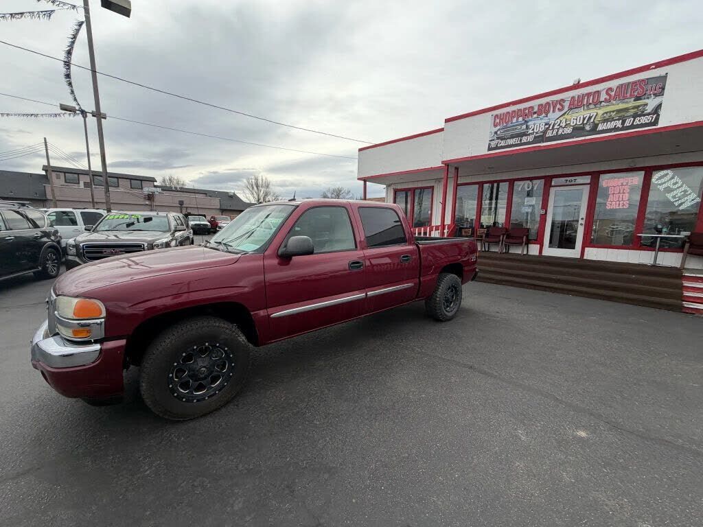 2005 GMC Sierra