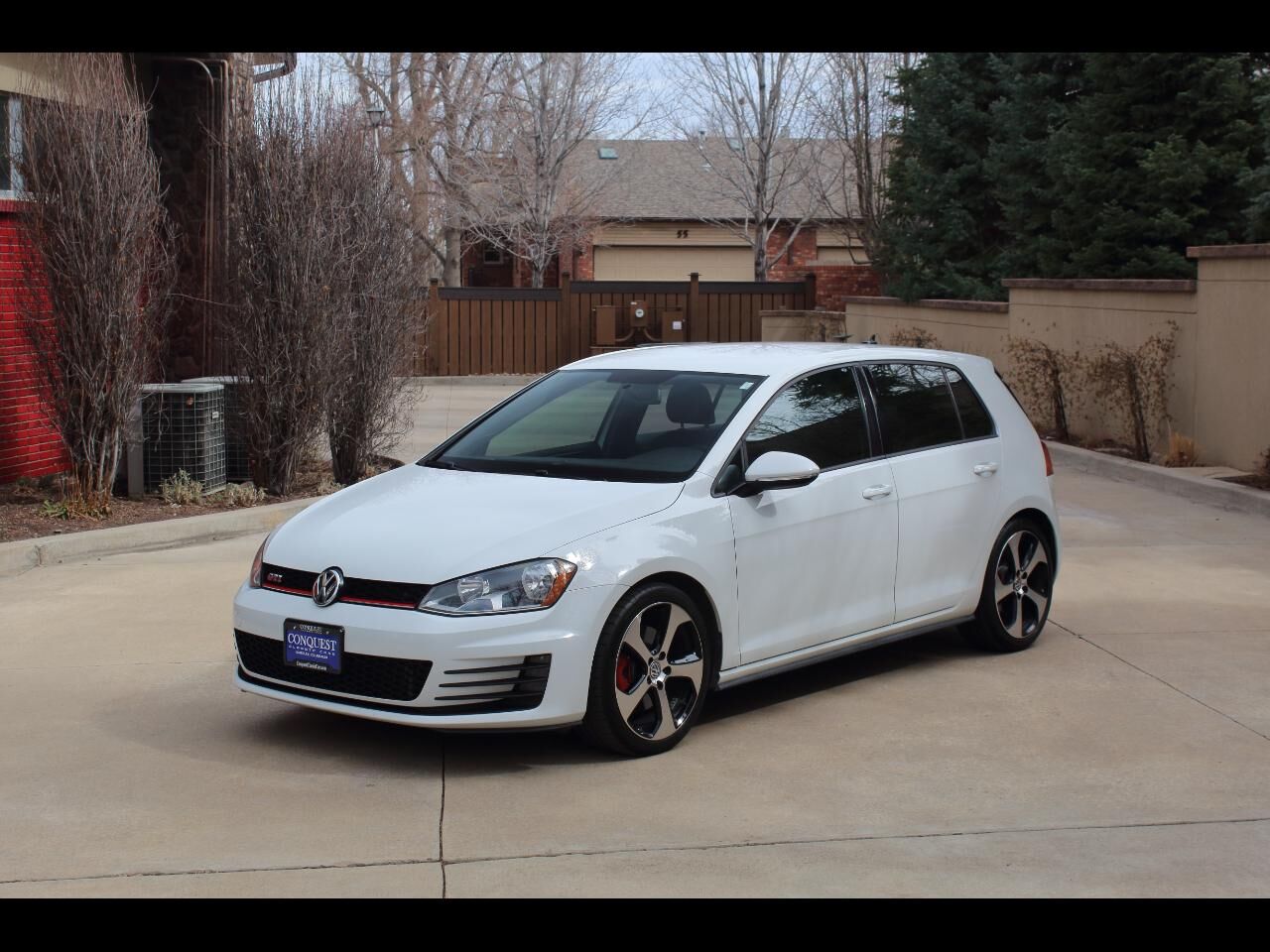 2017 VOLKSWAGEN Golf GTI