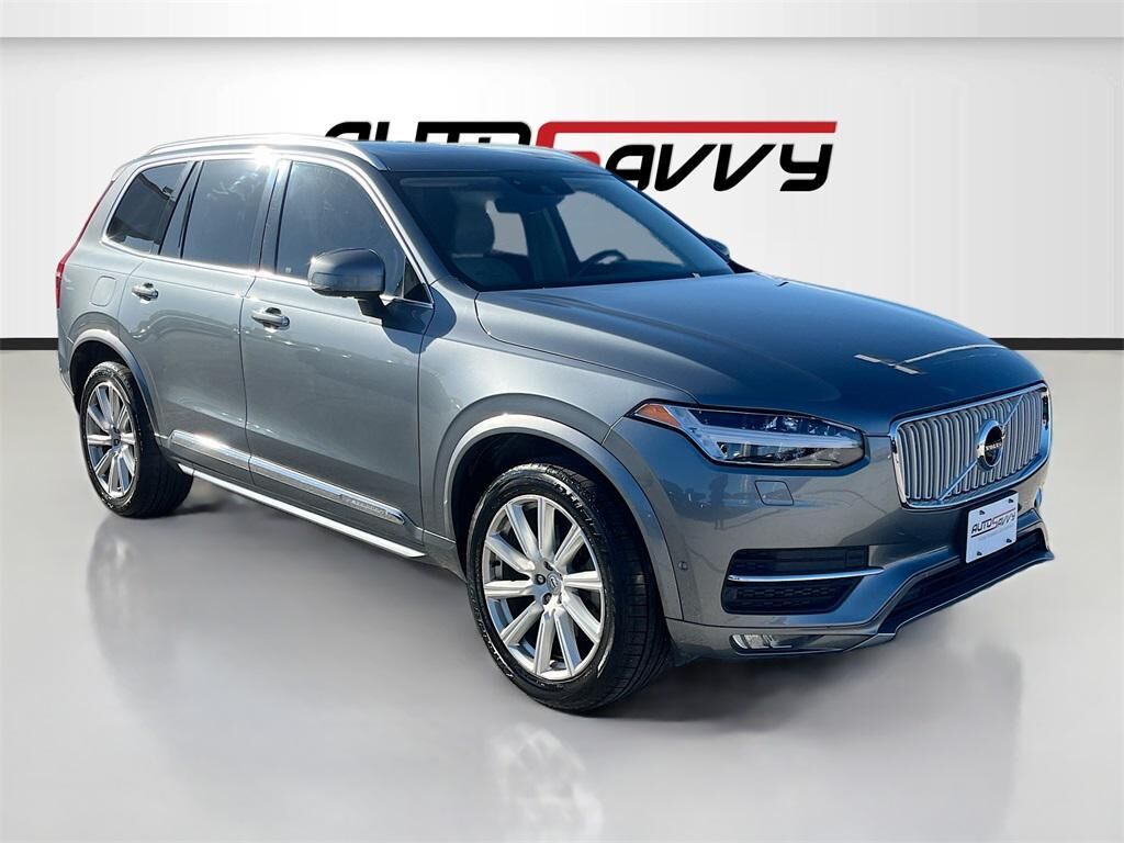 2016 VOLVO XC90