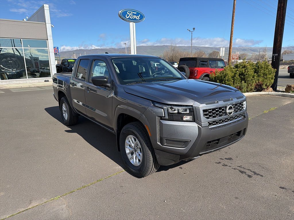 2026 NISSAN Frontier