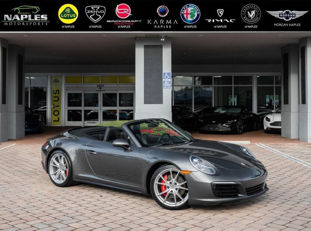 2018 PORSCHE 911