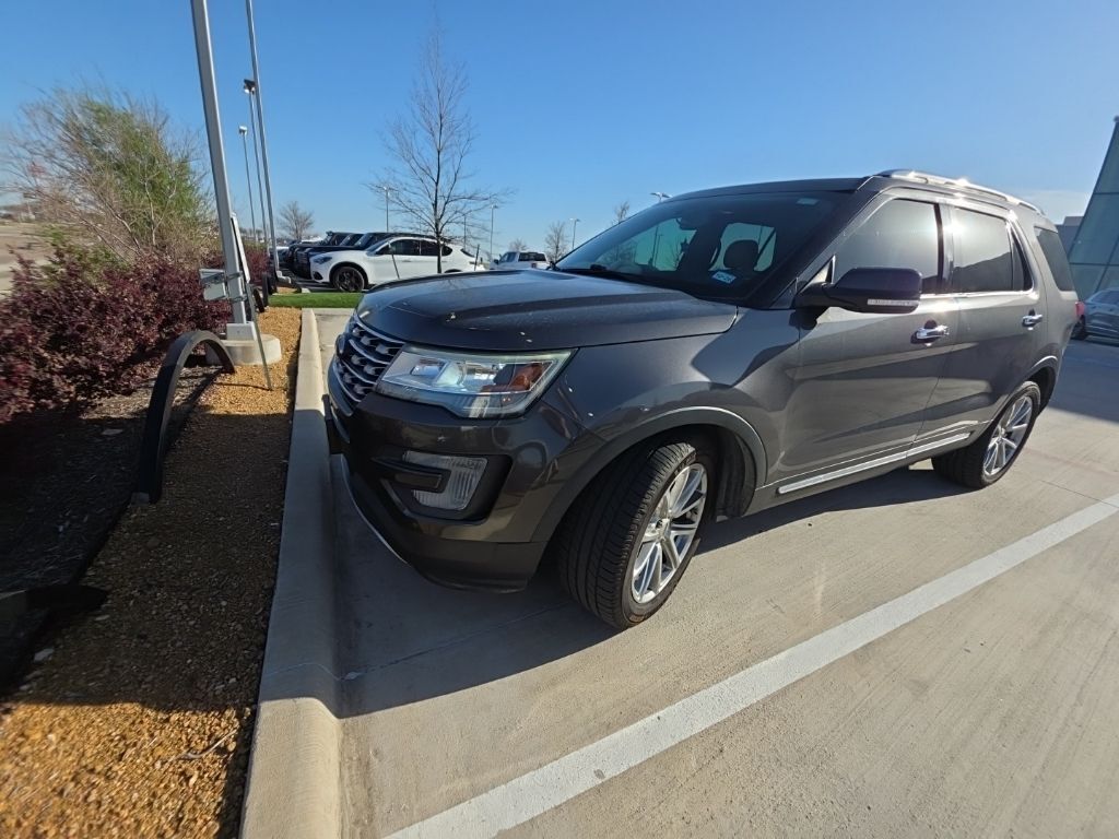 2017 FORD Explorer