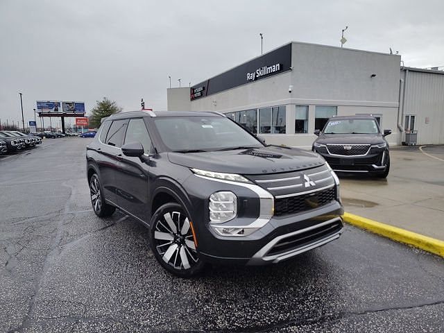 2026 MITSUBISHI Outlander