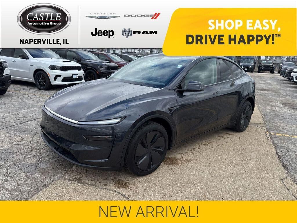2026 TESLA Model Y