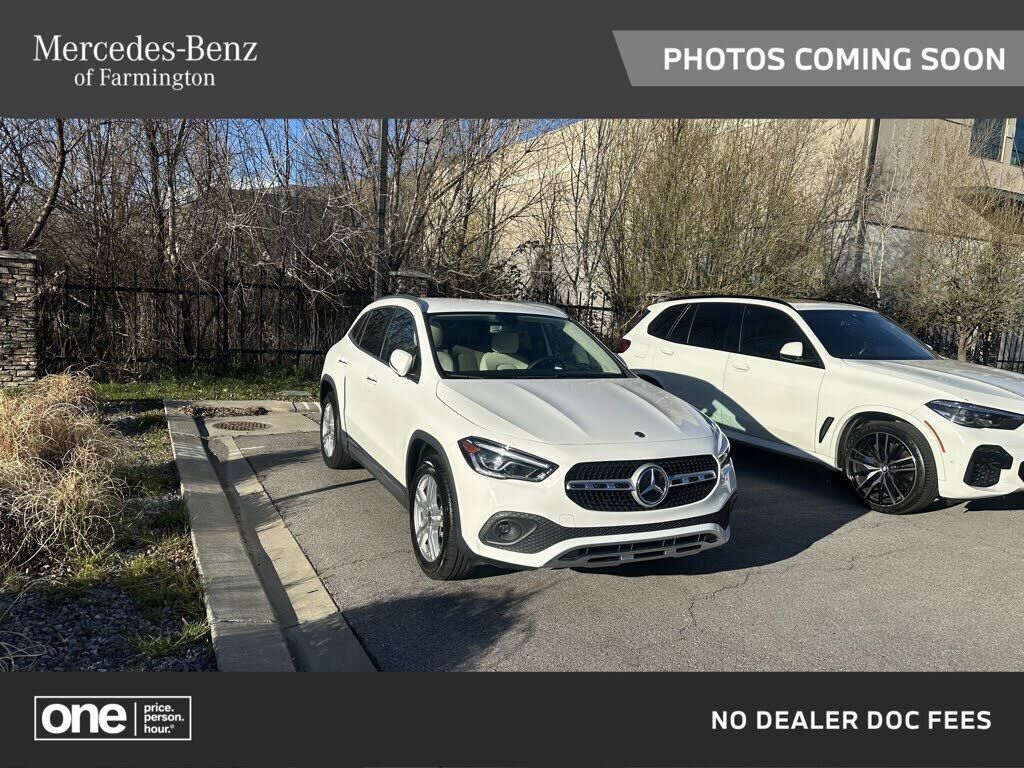 2023 MERCEDES-BENZ GLA-Class