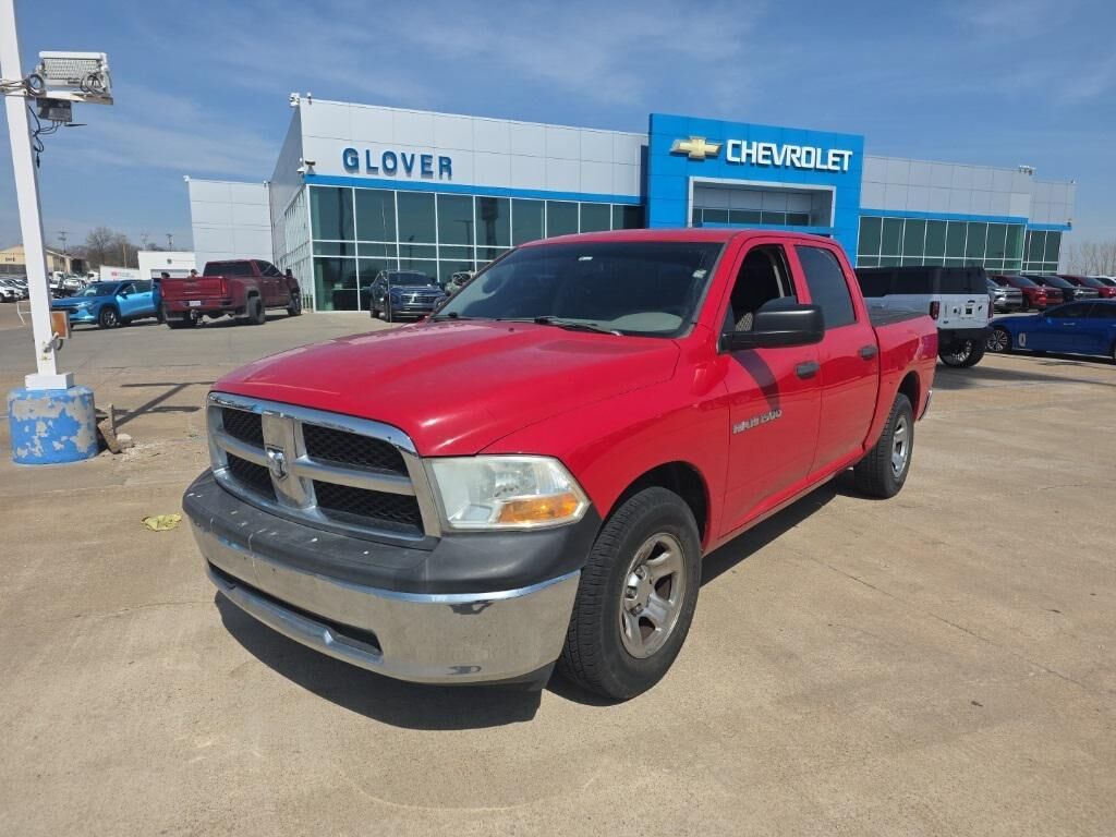 2011 DODGE Ram