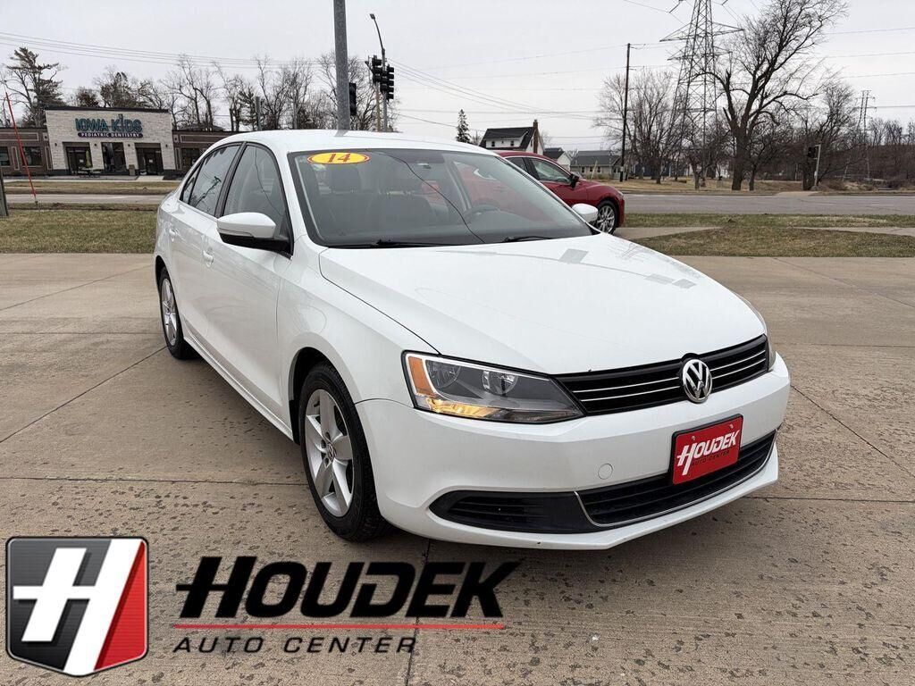 2014 VOLKSWAGEN Jetta