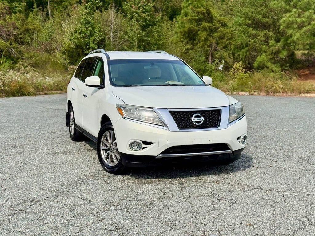 2014 NISSAN Pathfinder