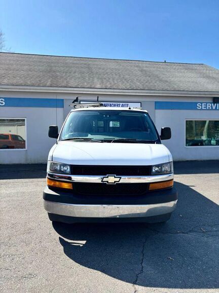 2019 CHEVROLET Express