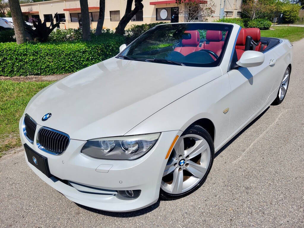 2011 BMW 3 Series