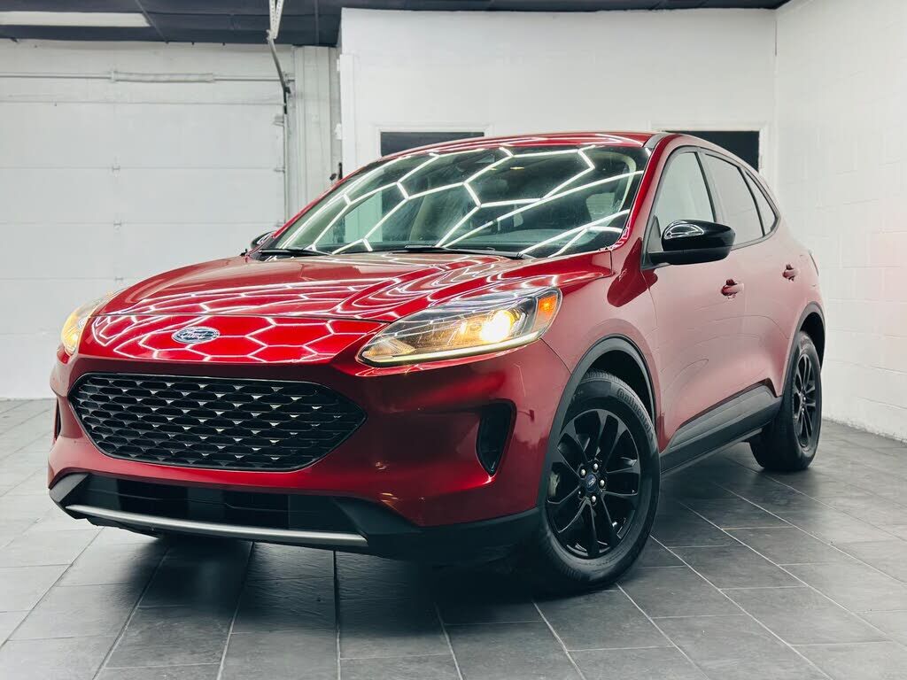 2020 FORD Escape