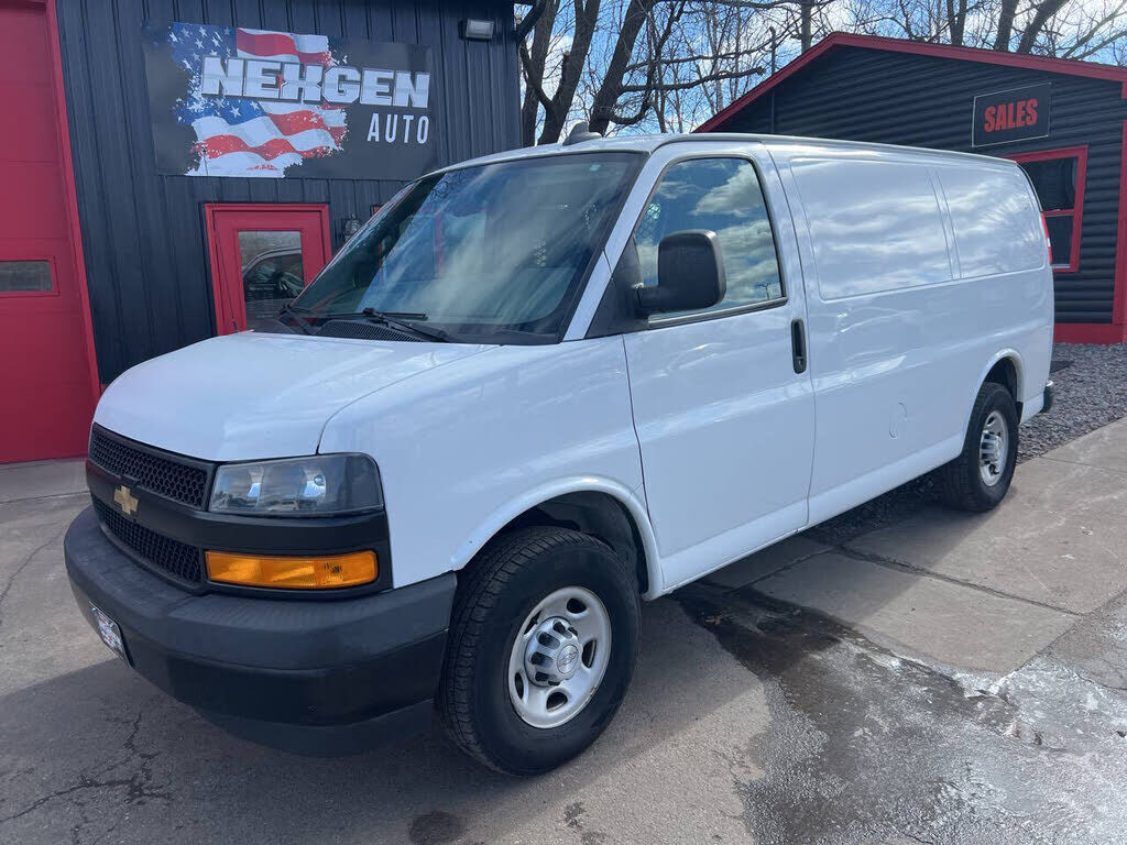 2019 CHEVROLET Express