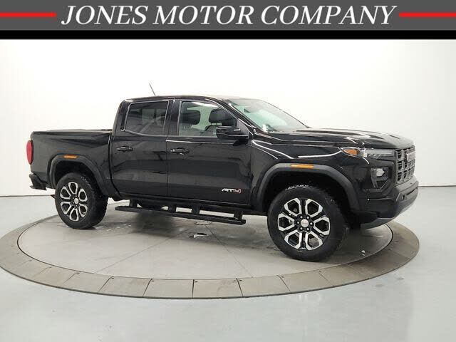 2023 GMC Canyon
